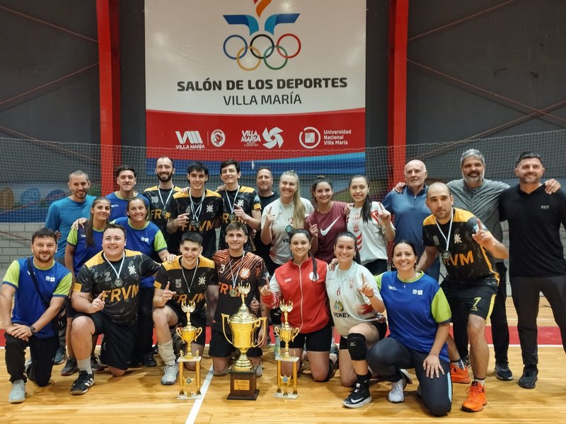 UTN Villa María y Huracán "B" de las Varillas se consagraron campeones de la Liga Municipal de Vóley Amateur