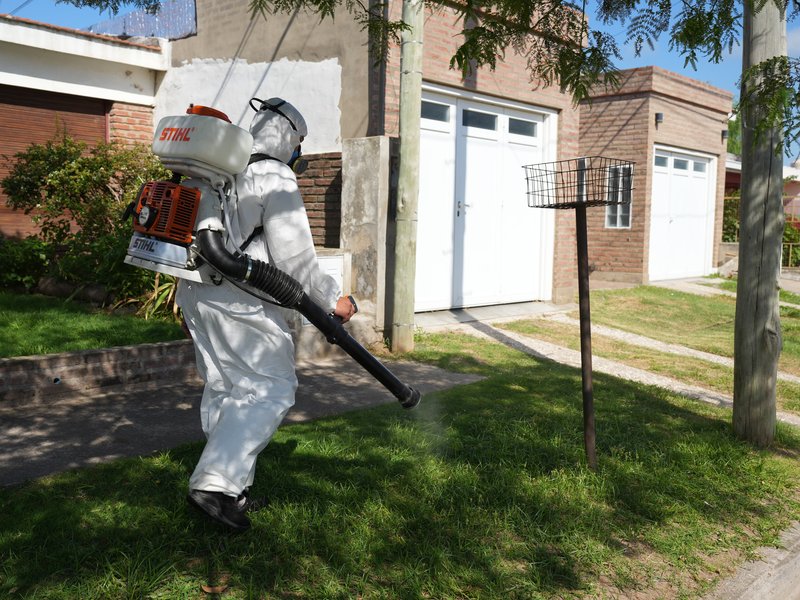 Dengue: el municipio realizó bloqueos preventivos en barrios Las Acacias y Roque Sánez Peña