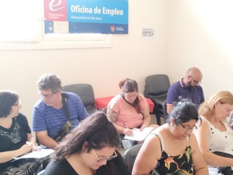 El municipio realizó un taller para acompañar el desarrollo comercial de emprendedores
