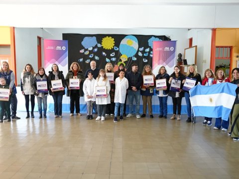 El municipio puso en marcha el programa “Mi Bandera, Mi Estandarte” con más de 10 instituciones educativas