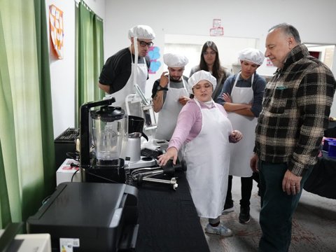 El Centro Municipal para Personas con Discapacidad incorporó maquinarias y elementos para talleres productivos