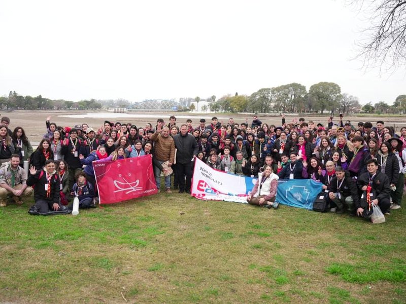 Se realizó una jornada de limpieza integral en el lago