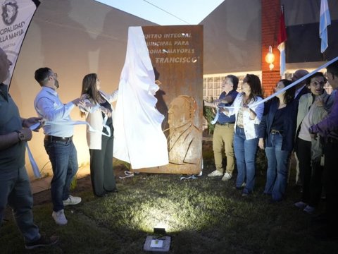 Se puso en marcha el Centro Integral Municipal para Personas Mayores “Papa Francisco”