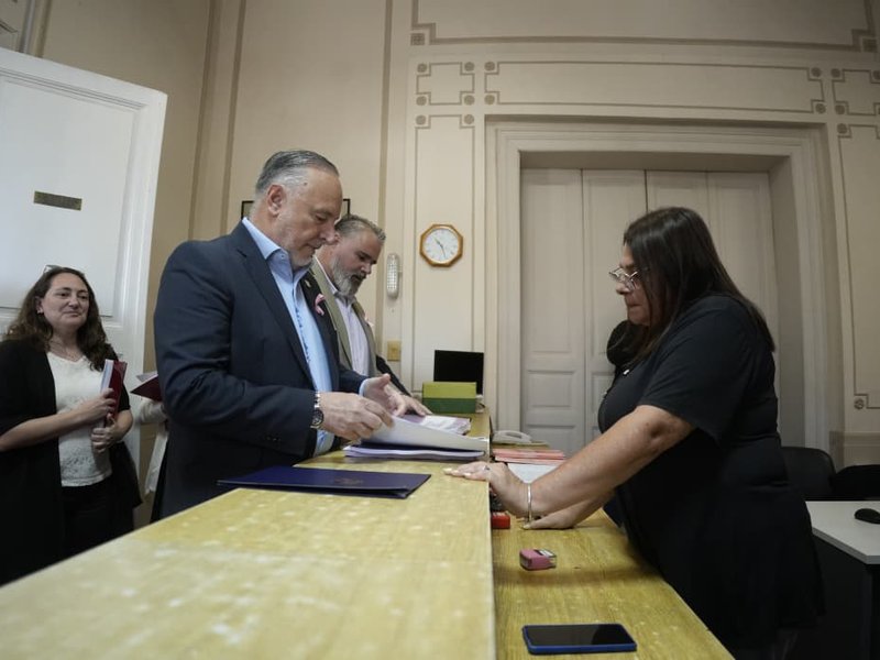 El intendente Accastello presentó el proyecto de Presupuesto y Tarifaria 2026