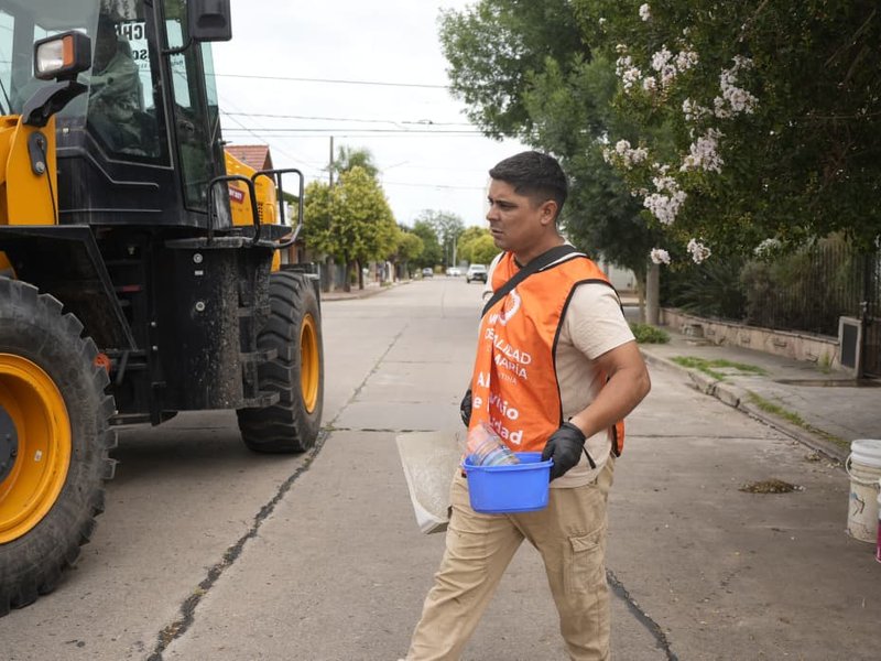 Se realizó un operativo de ordenamiento ambiental para avanzar en la eliminación de posibles criaderos de dengue