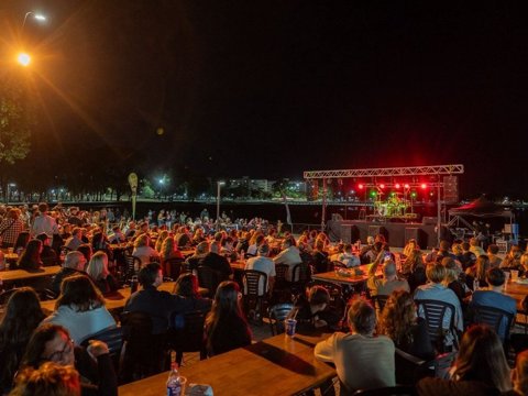 Villa María disfrutó de otro fin de semana de "Verano Junto al Lago"