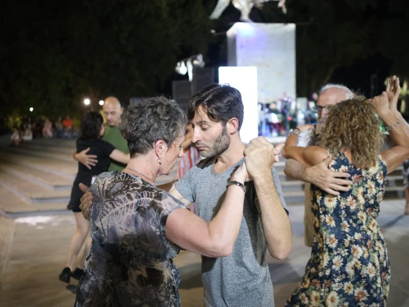 Se llevó a cabo el Festival de Tango en la Explanada San Martín