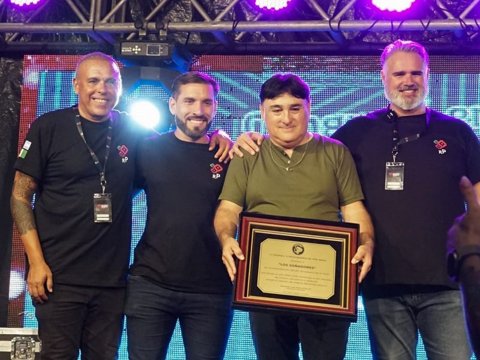 La municipalidad de Villa María reconoció a la peña de Los Soñadores por sus 20 años de trayectoria