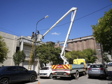 La ciudad ya cuenta con el 85% de luces led
