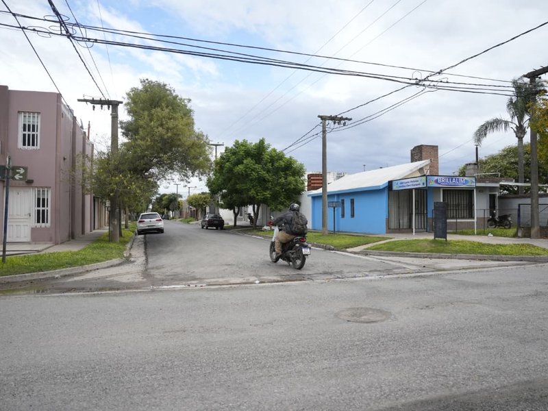 Tras finalizar en San Juan Bautista, el plan 500 cuadras de pavimento continúa en Carlos Pellegrini