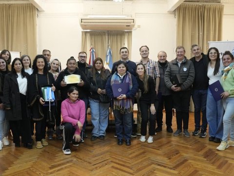 Ocho instituciones locales renovaron su personería jurídica a través del programa PenteneSer