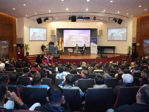 Accastello participó del Segundo Congreso Arquidiocesano de la Pastoral de Adicciones