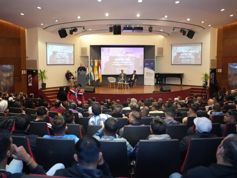 Accastello participó del Segundo Congreso Arquidiocesano de la Pastoral de Adicciones