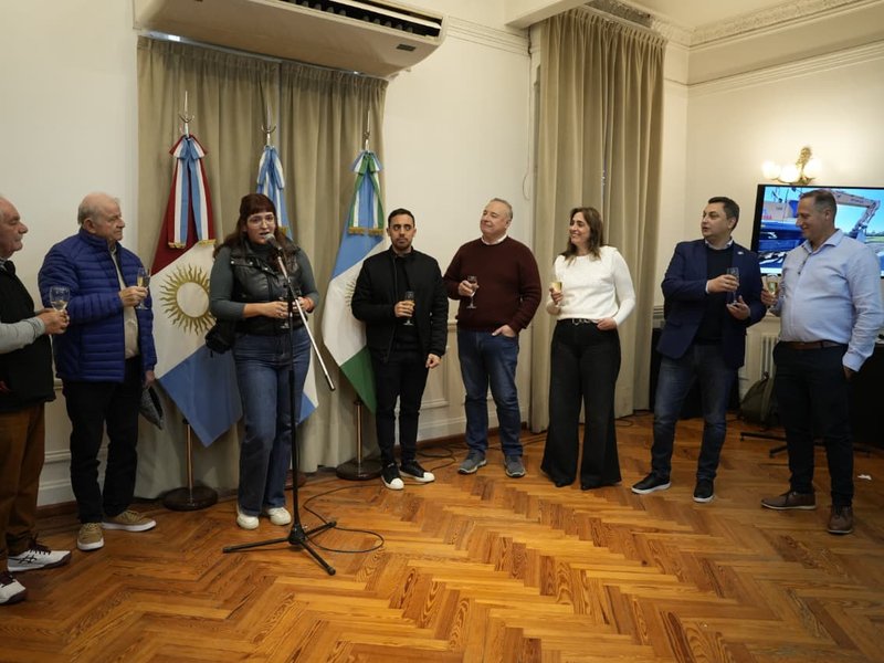 El intendente Accastello homenajeó a miembros de la prensa local por el Día del Periodista