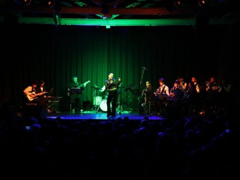 "Armonía en Escena”: la VM Big Band y Emma Roach protagonizaron un nuevo concierto de los elencos municipales