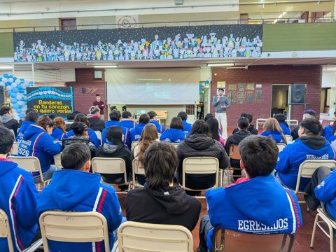 El municipio realizó talleres de prevención del ciberbullyng en tres escuelas