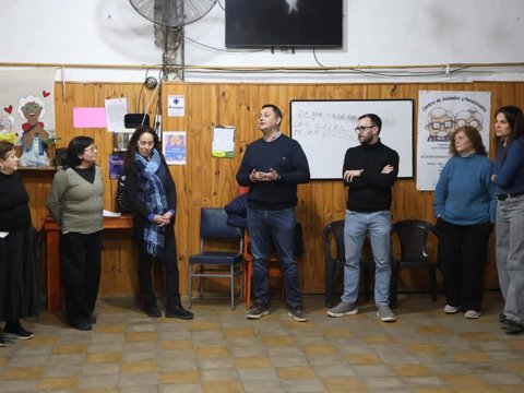 El municipio acompaña al Centro de Jubilados de Barrio Trinitarios en su fortalecimiento institucional y participación cultural