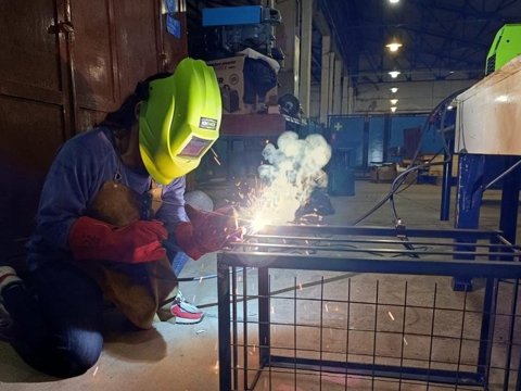 Más de 90 vecinos participan de los cursos de oficios que lleva adelante el Instituto Municipal de la Vivienda y el CEDER