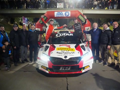 Rally Cordobés: el intendente Accastello acompañó la largada simbólica de la 6.ª Fecha del campeonato