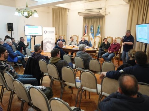 Defensa Civil brindó una reunión informativa a comunicadores locales sobre el fenómeno “El Niño”