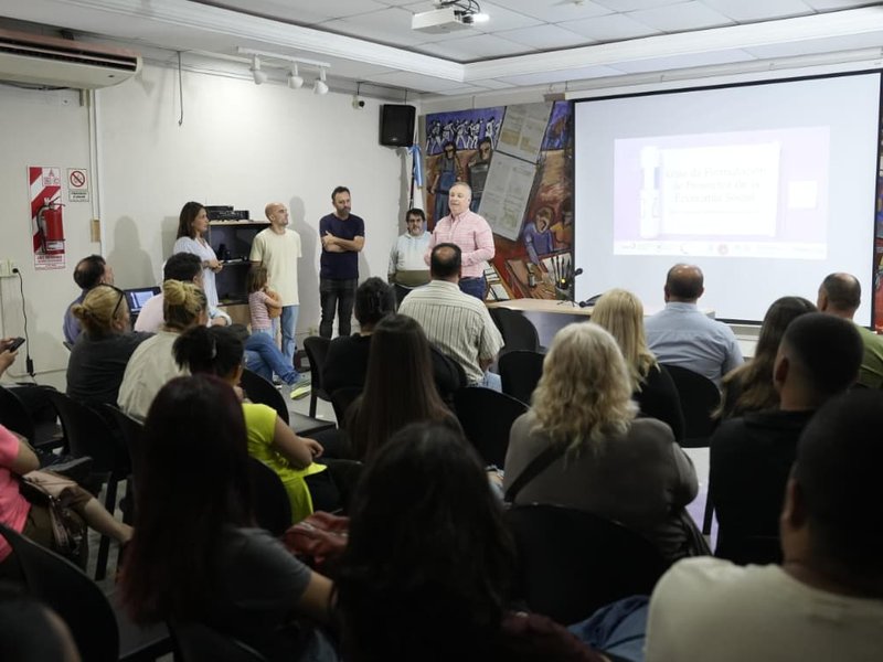 Escuela de Cooperativas: Accastello participó del cierre del seminario “Claves para la Acción Cooperativa y Mutual”