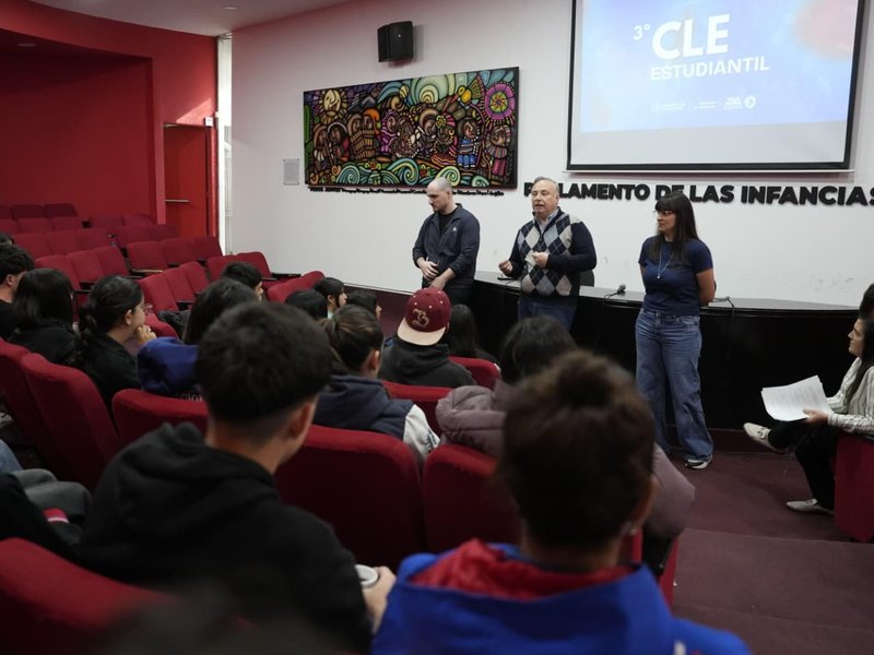 Con la participación de 15 Centros de Estudiantes de escuelas secundarias, la Coordinación Local Estudiantil avanza en la elaboración de proyectos