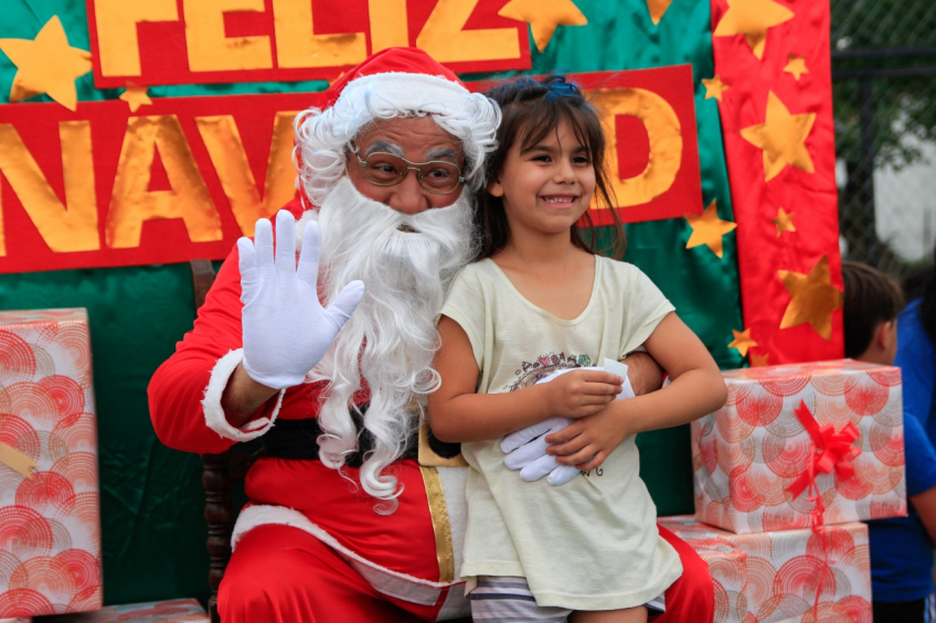 Villa María: La Navidad en tu Barrio comenzó su recorrido en La Calera, con una fiesta para los más pequeños
