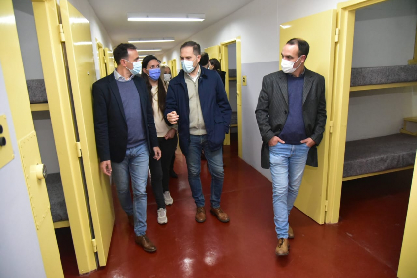 Villa María: Gill acompañó al ministro López en la inauguración de dos nuevos pabellones en el Establecimiento Penitenciario