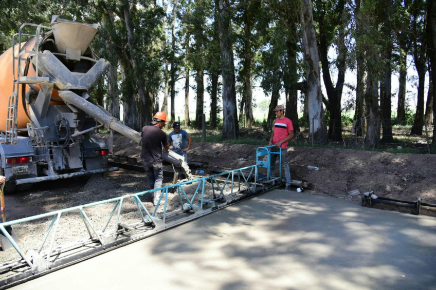 Villa María: Ya está pavimentado en un 50 por ciento el cuarto tramo de la intervención integral en avenida Savio