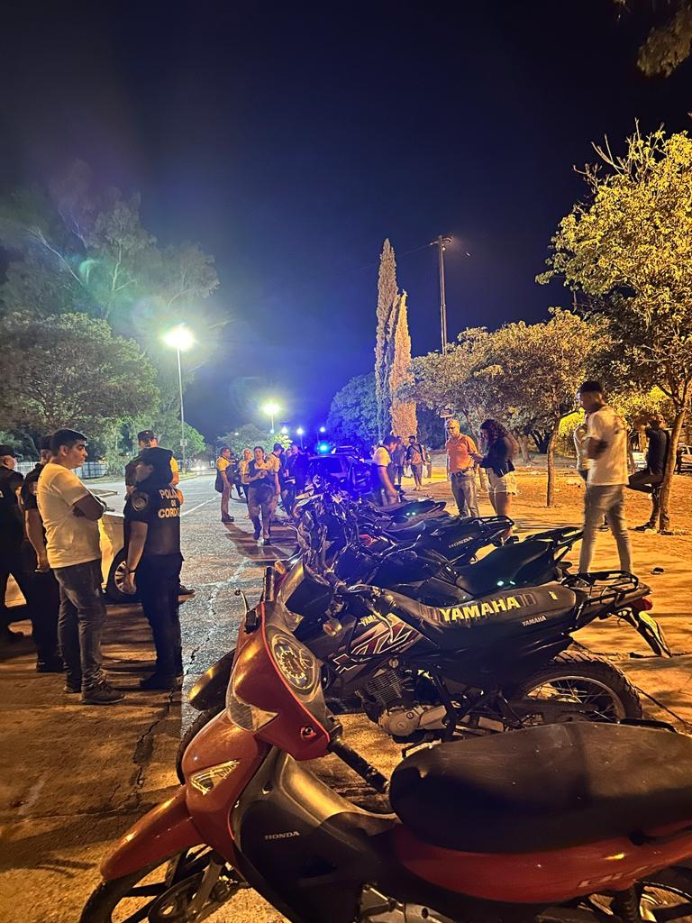 Villa María: Una treintena de vehículos fueron retenidos en un operativo interfuerza en la zona de El Gaucho