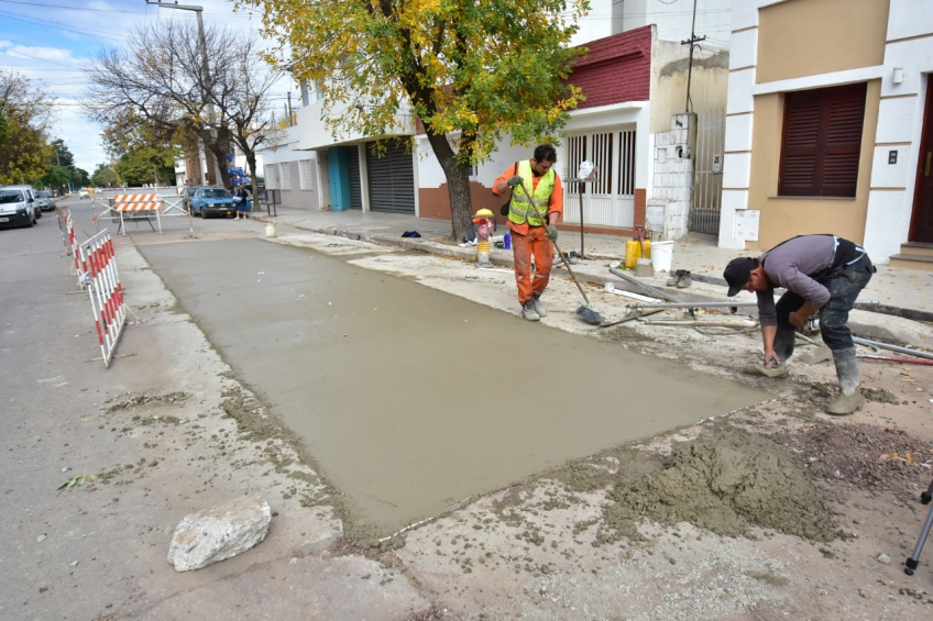 Villa María: Para el mantenimiento de la red vial, desde 2016 se ejecutaron más de 35.000 metros cuadrados de bacheo