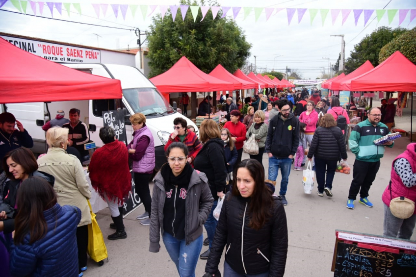 Villa María: En barrio Roque Sáenz Peña, la Feria Franca volvió a convocar a los vecinos
