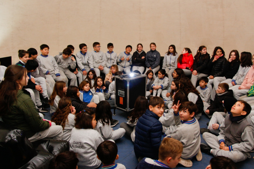 Villa María: En el Parque de la Vida, el Planetario Móvil ya está instalado para deleitar a grandes y chicos