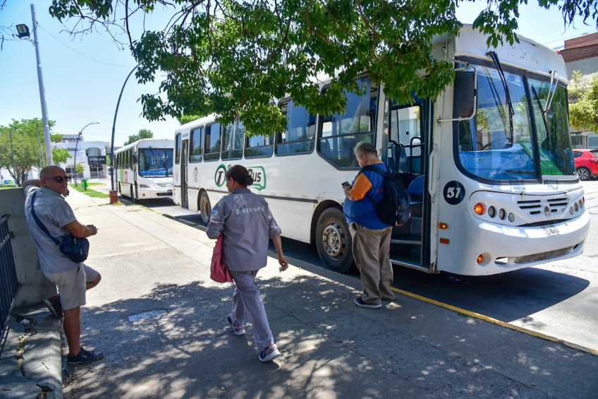 Villa María: Desde esta semana, funcionan 12 líneas de transporte público urbano con mayores frecuencias