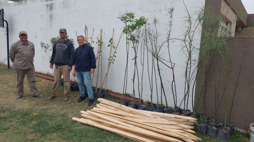 Villa María: Se entregaron 240 nuevos árboles nativos que se suman al proyecto Plantemos un Árbol