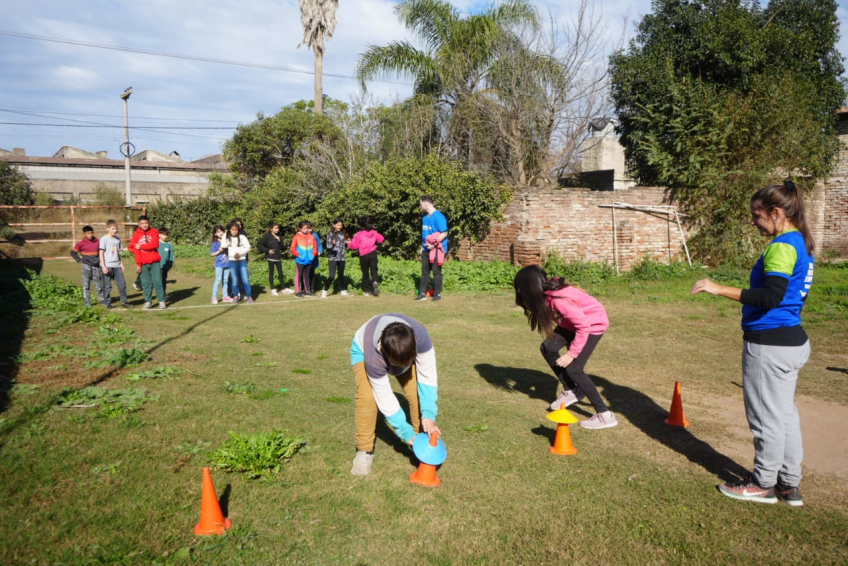 Villa María: Con actividades educativas y refuerzo nutricional, comenzó el programa 