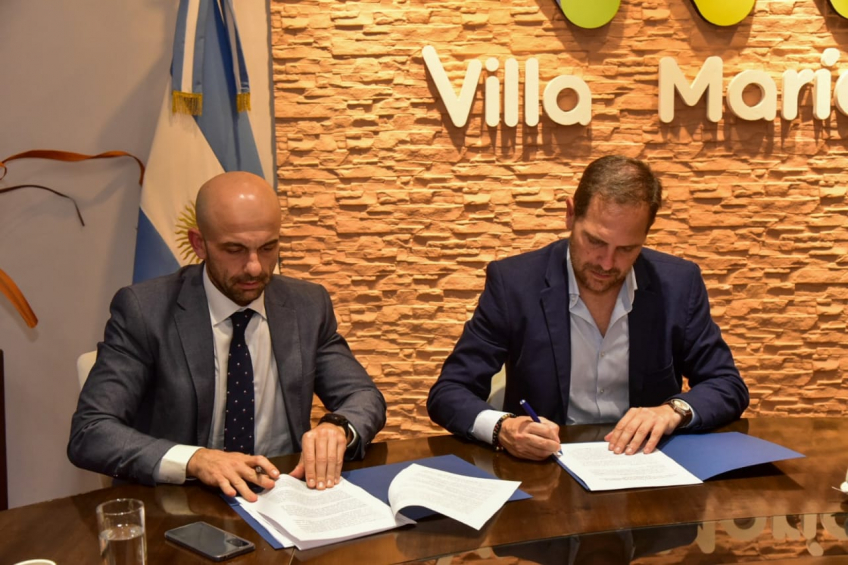 Villa María: El municipio y la Provincia firmaron un convenio de adhesión al Programa Provincial de Asistencia al Transporte Público de Pasajeros