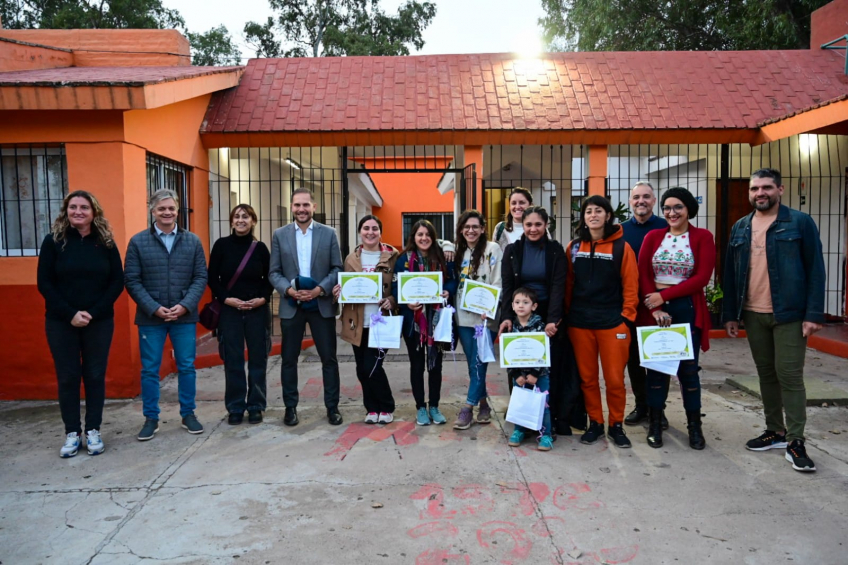 Villa María: Mujeres villamarienses culminaron el taller de soldadura e inician un nuevo camino laboral