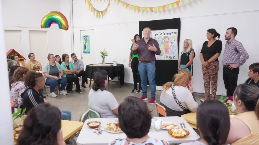Villa María: El intendente Accastello visitó Centros de Promoción Familar y destacó el rol de la mujer en la comunidad
