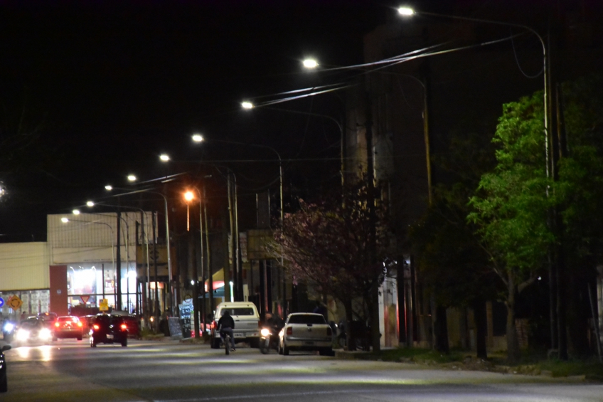 Villa María: Concluyó el recambio de luminarias led en Porfirio Seppey, entre Buenos Aires y Sarmiento