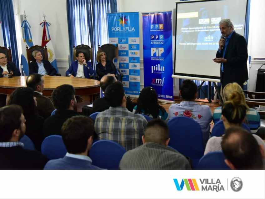 Villa María: Presentaron en Villa María una nueva edición de los programas Primer Paso para jóvenes y PILA para varones adultos mayores