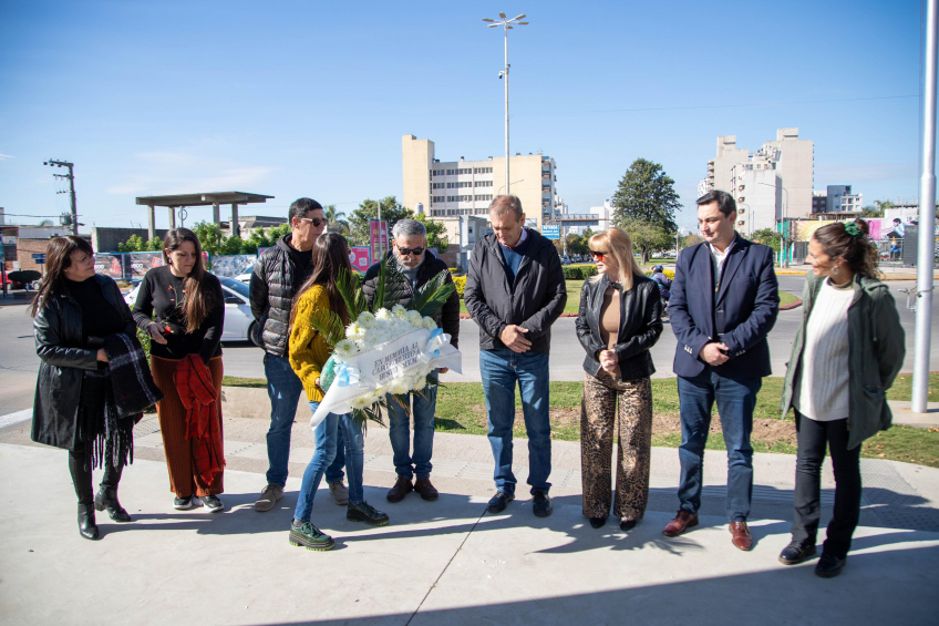 Villa María: Homenaje al héroe de Malvinas, Cabo Roberto Busto