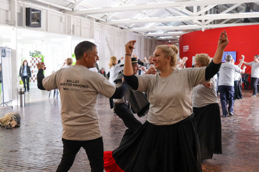 Villa María: Jubilados y jubiladas celebran su día con música, baile, cine y actividades de estimulación cognitiva