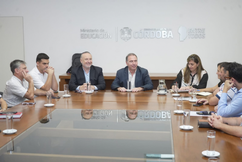 Villa María: El intendente Accastello mantuvo una reunión de trabajo junto al Ministro de Educación de la Provincia de Córdoba