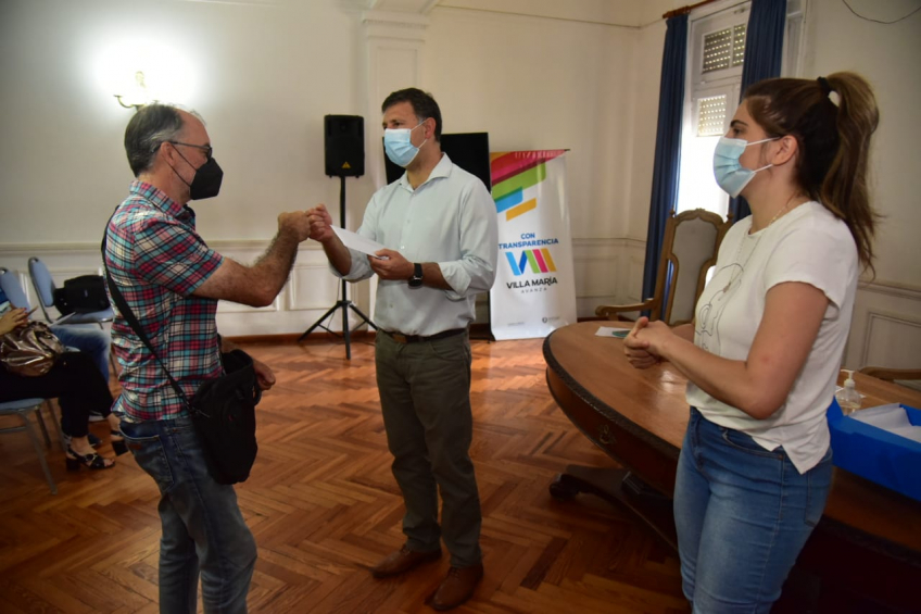 Villa María: A través del Programa Clubes Verdes, el municipio hizo una nueva entrega de aportes por 375 mil pesos