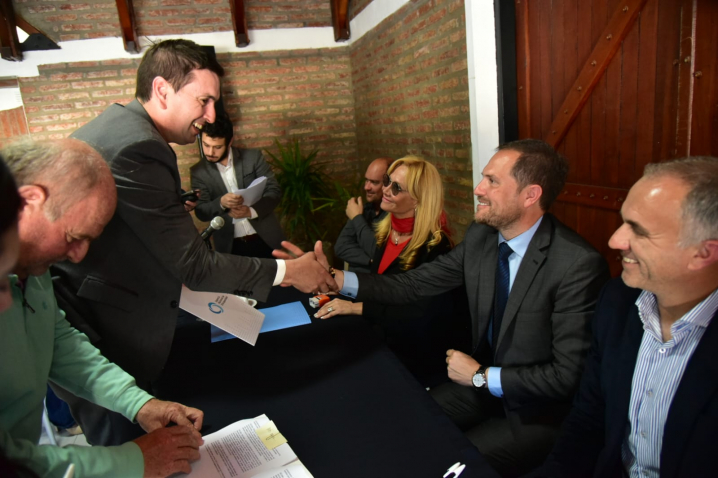 Villa María: 60 intendentes firmaron convenios de cooperación territorial con la Agencia Nacional de Discapacidad